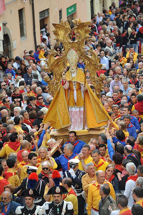 15 maggio processione di Sant'Ubaldo Gubbio